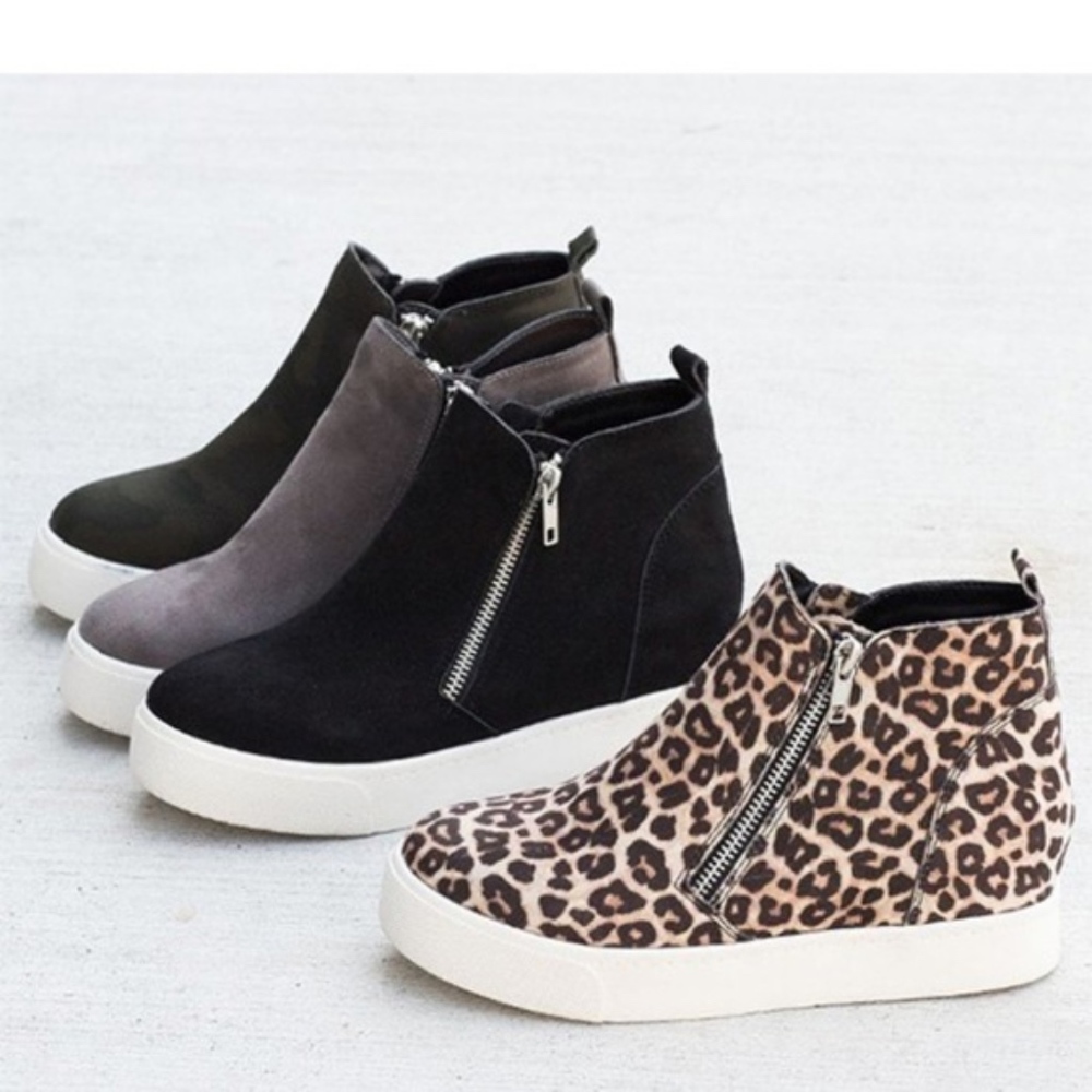 Meow Leopard Print Zipper detail Sneaker - Picture 2 of 4